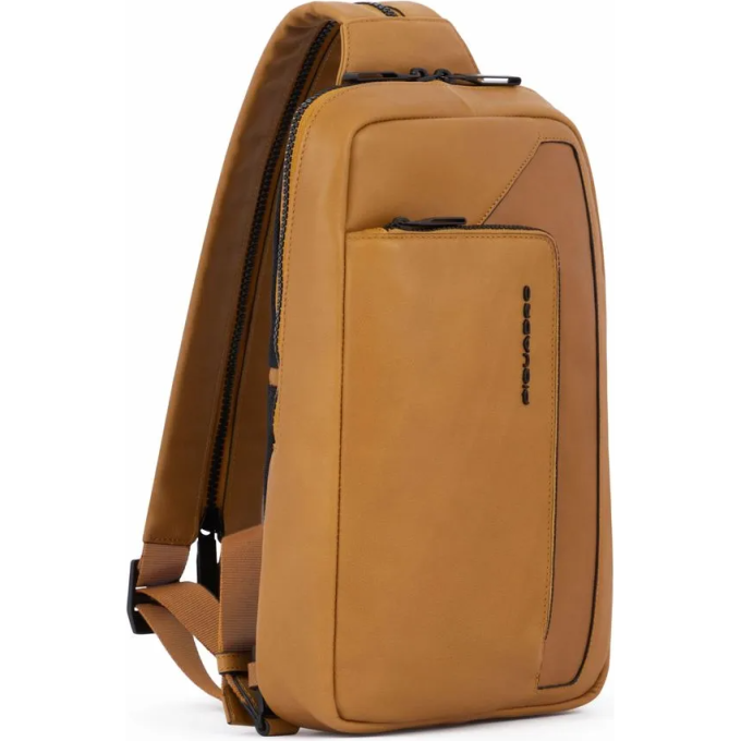 Рюкзак слинг PIQUADRO AYE CA6205W119/G горчичный